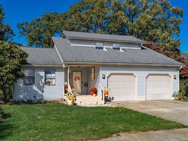 5834 Stoneshead Court, Westerville, OH 43081