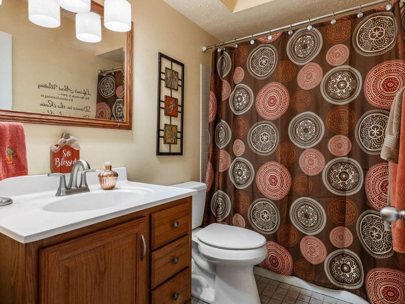 5834 Stoneshead Court, Westerville, OH 43081 Photo 6