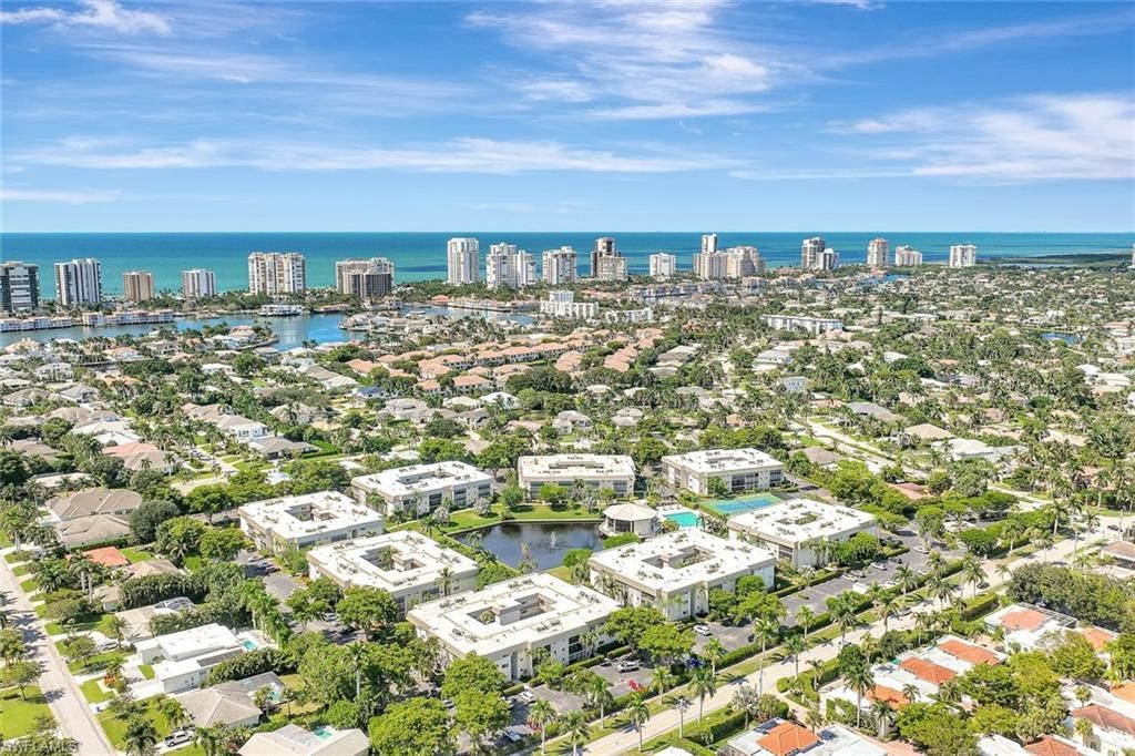 788 Park Shore Dr, Unit E39, Naples, FL 34103 Photo