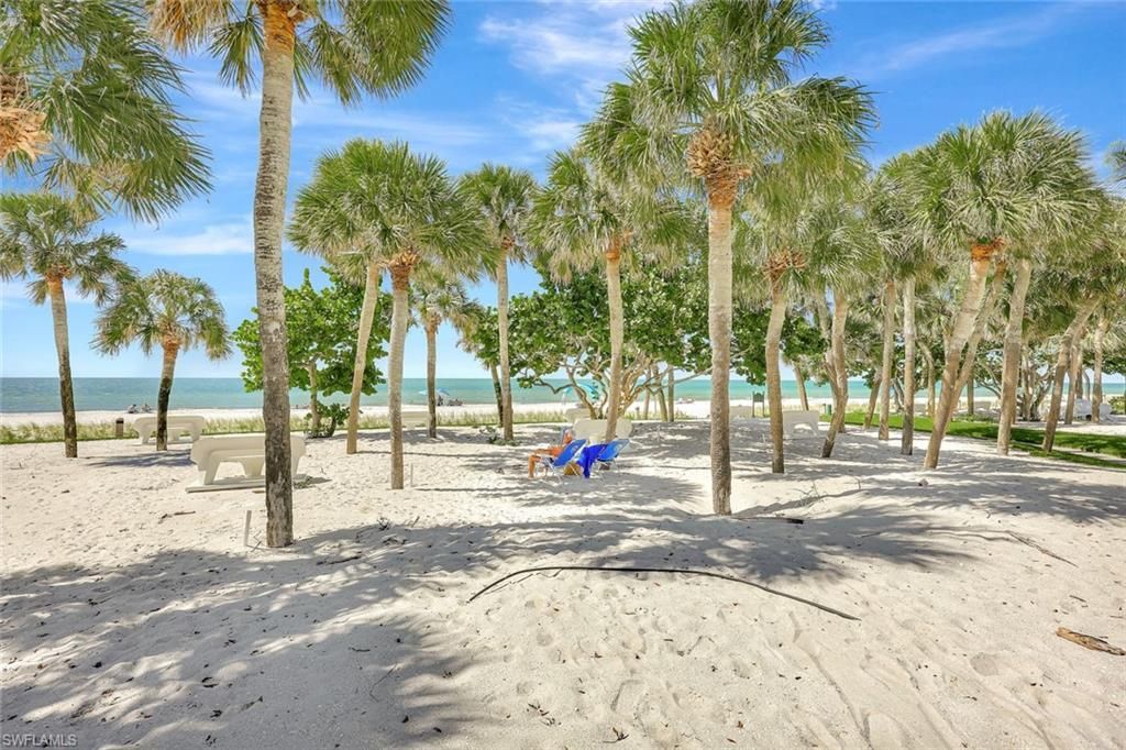 788 Park Shore Dr, Unit E39, Naples, FL 34103 Photo