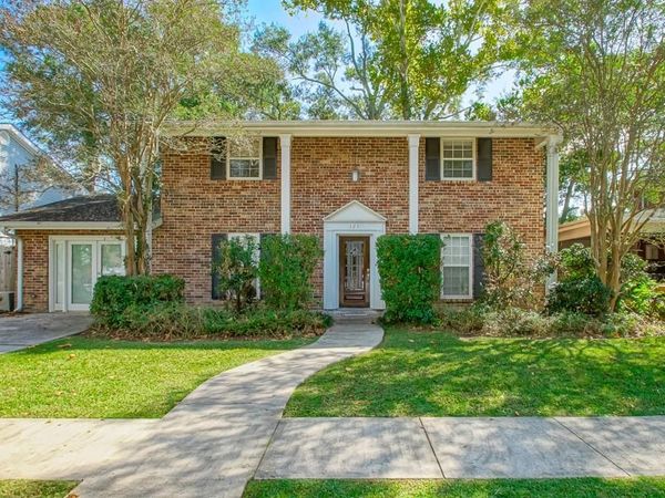 121 HAZEL Drive, River Ridge, LA 70123