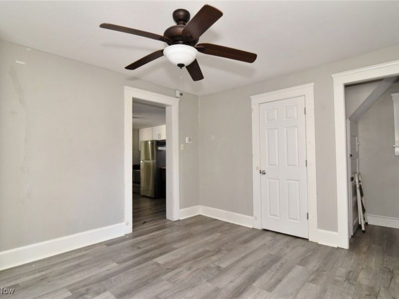 2061 W 33rd Street, Cleveland, OH 44113 Photo 13