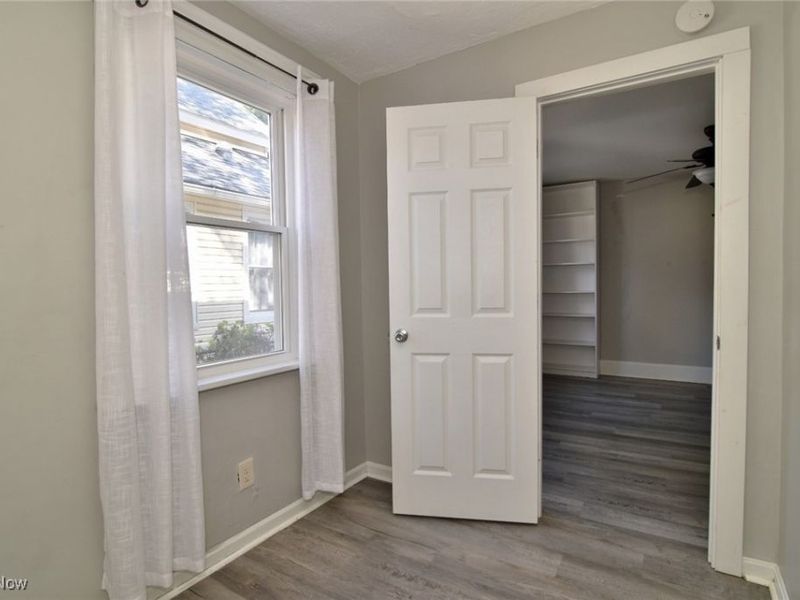 2061 W 33rd Street, Cleveland, OH 44113 Photo 15