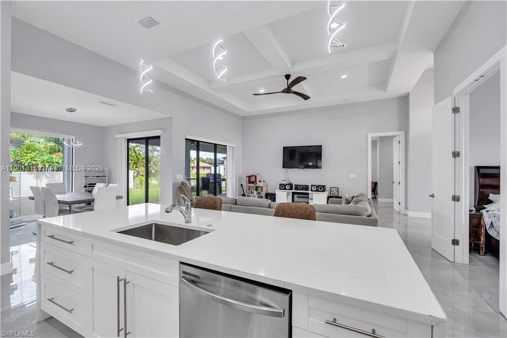 2218 SW 25th St, Cape Coral, FL 33914 Photo