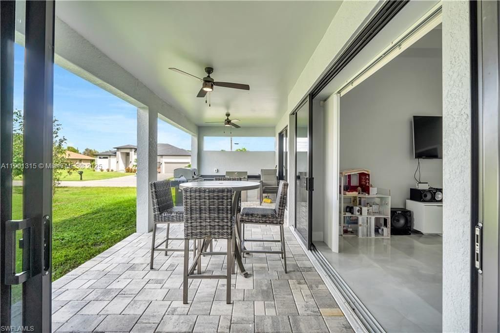 2218 SW 25th St, Cape Coral, FL 33914 Photo