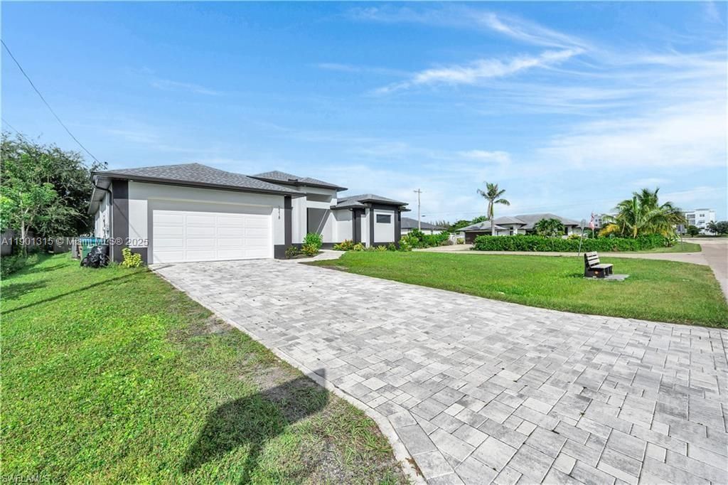 2218 SW 25th St, Cape Coral, FL 33914 Photo