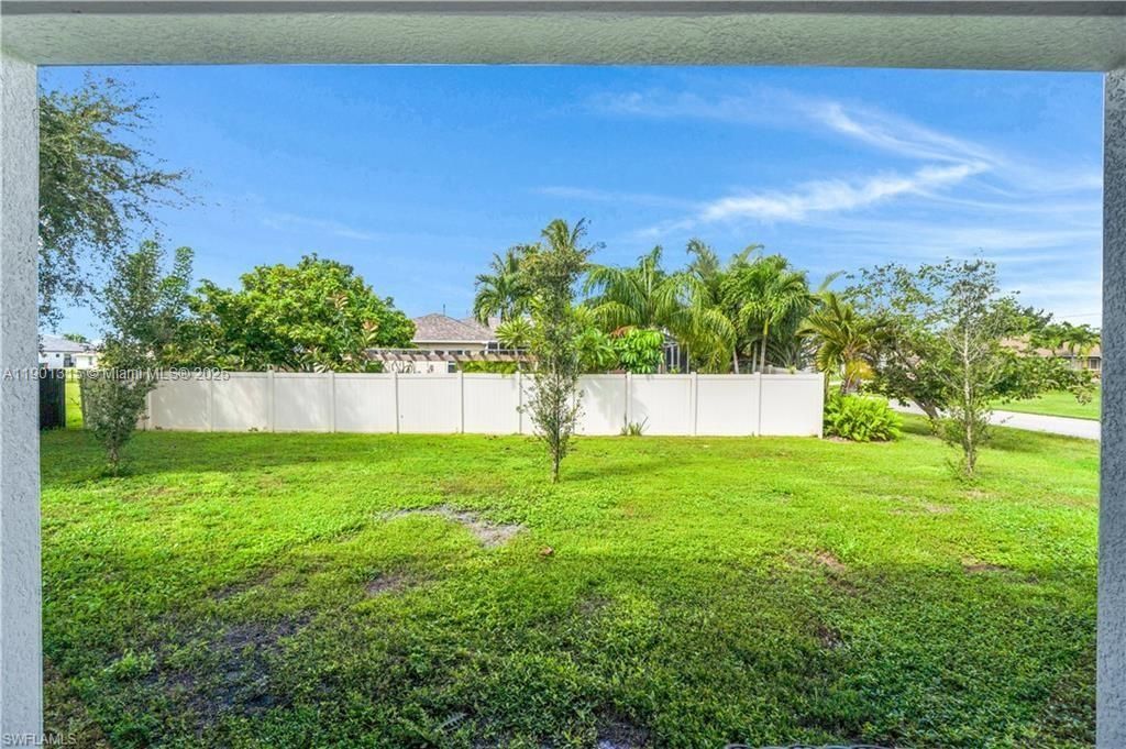 2218 SW 25th St, Cape Coral, FL 33914 Photo