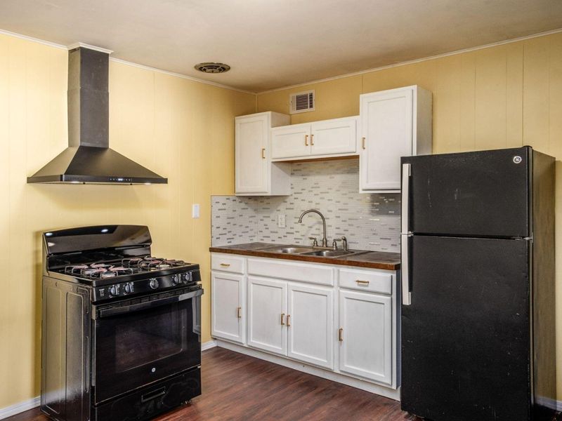 884 Bruckner Road, Columbus, OH 43207 Photo 13