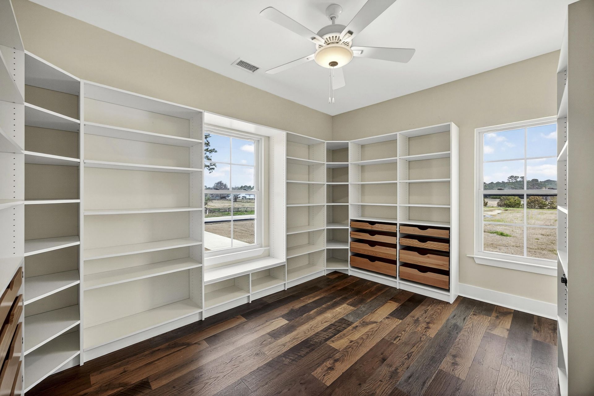 4808 Wilson Road Photo 22