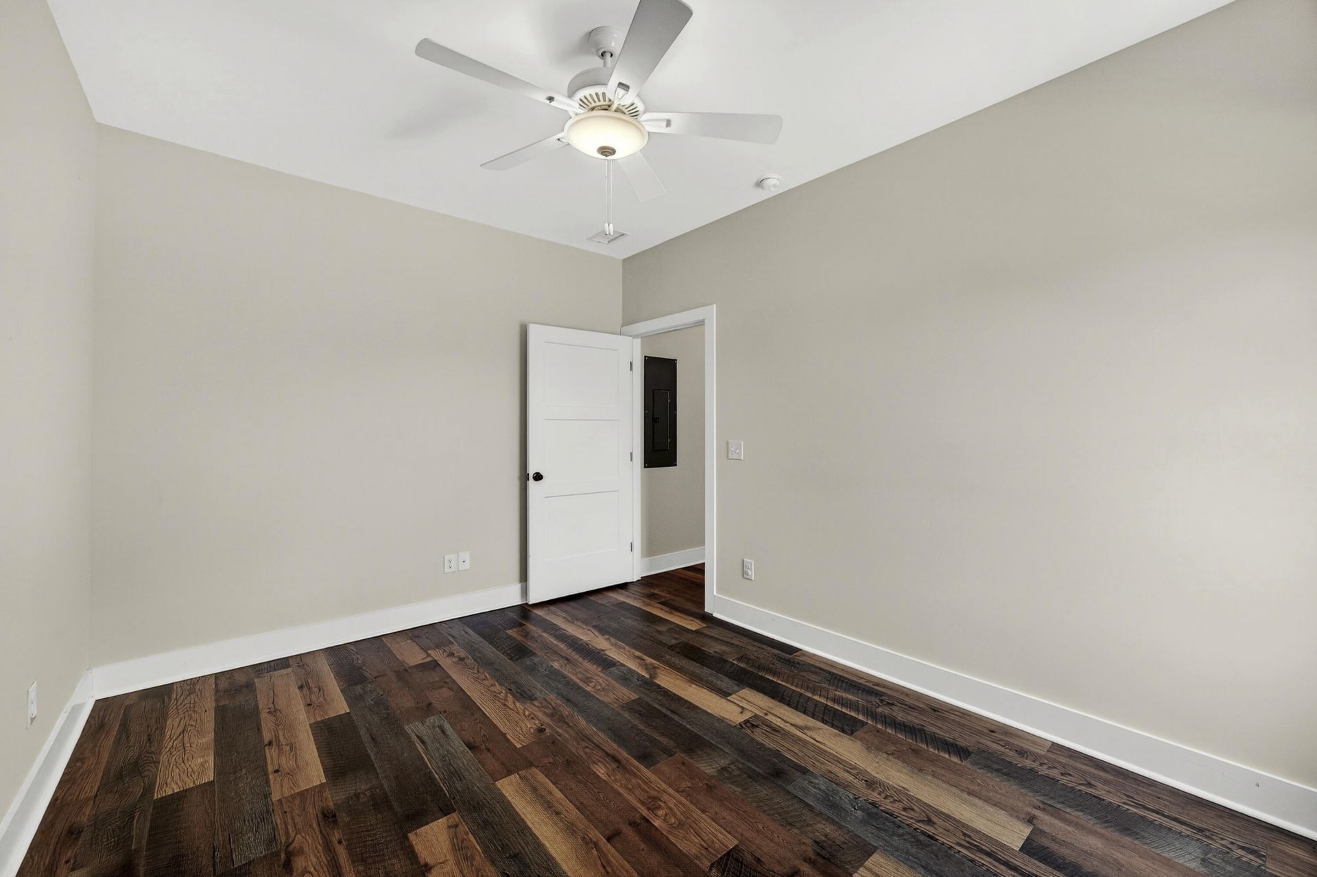 4808 Wilson Road Photo 25