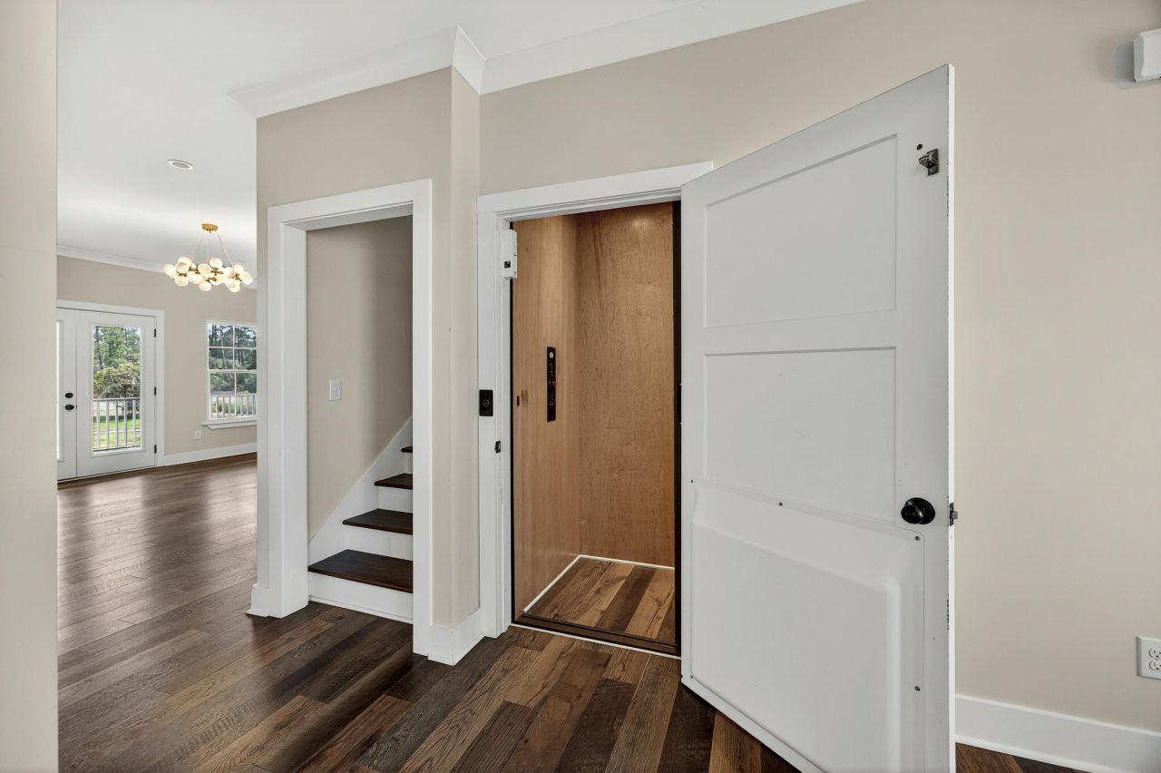 4808 Wilson Road Photo 9