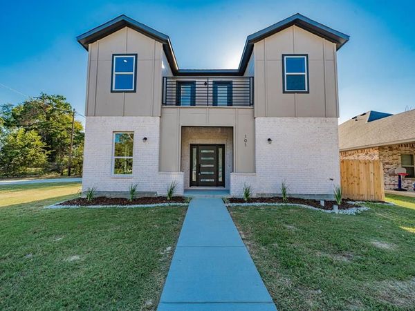 101 Burnett Street, Terrell, TX 75160