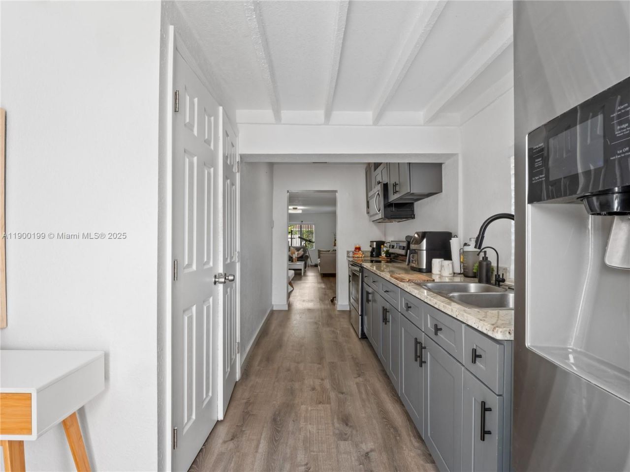 8401 NW 24th Pl, Miami, FL 33147 Photo