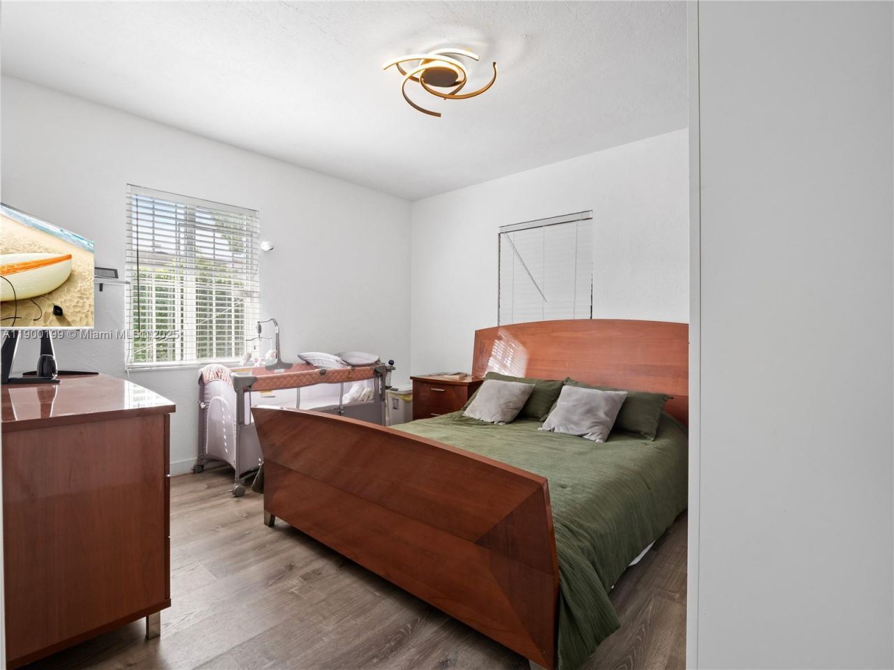 8401 NW 24th Pl, Miami, FL 33147 Photo