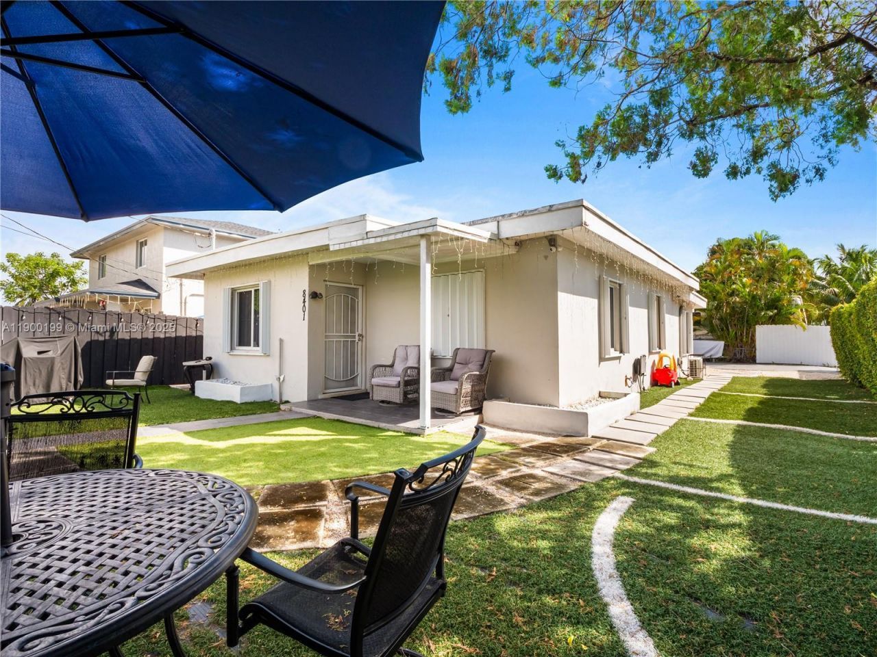 8401 NW 24th Pl, Miami, FL 33147 Photo