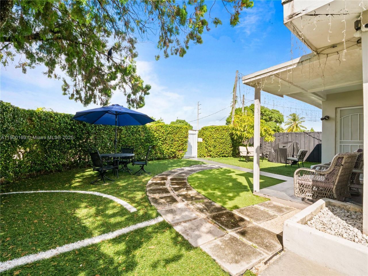 8401 NW 24th Pl, Miami, FL 33147 Photo