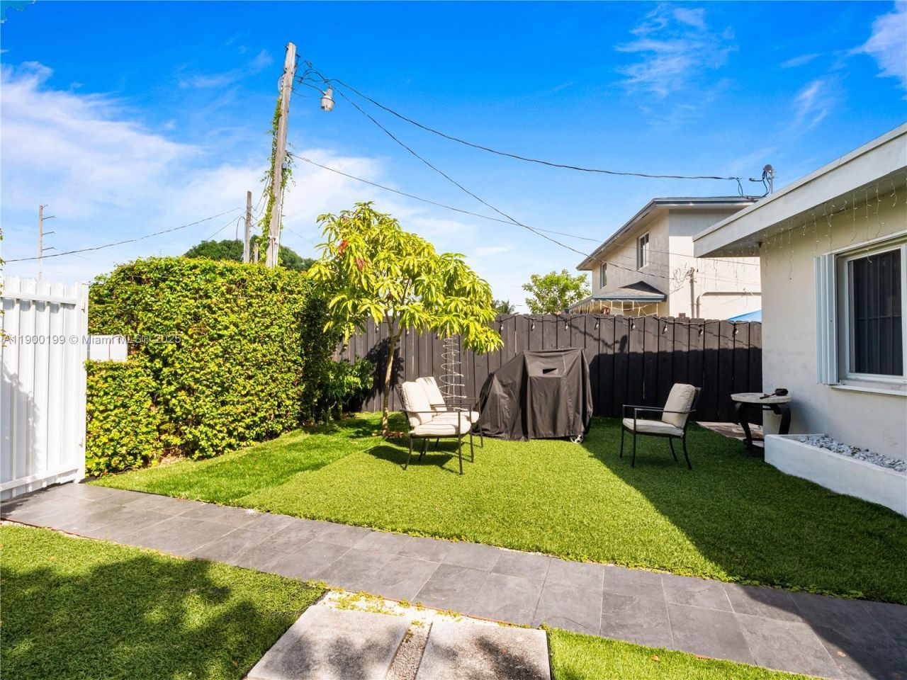 8401 NW 24th Pl, Miami, FL 33147 Photo