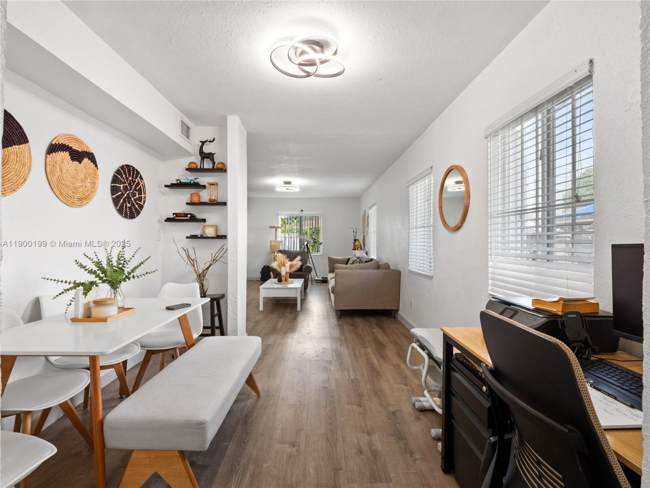 8401 NW 24th Pl, Miami, FL 33147 Photo