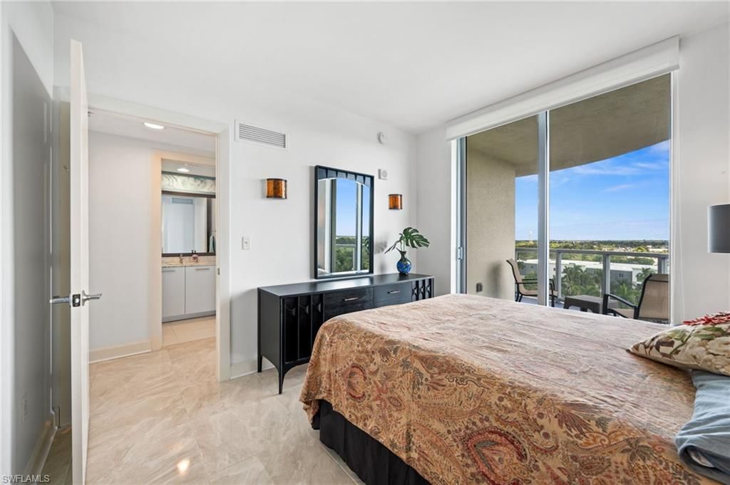 3000 Oasis Grand Blvd, Unit 901, Fort Myers, FL 33916 Photo