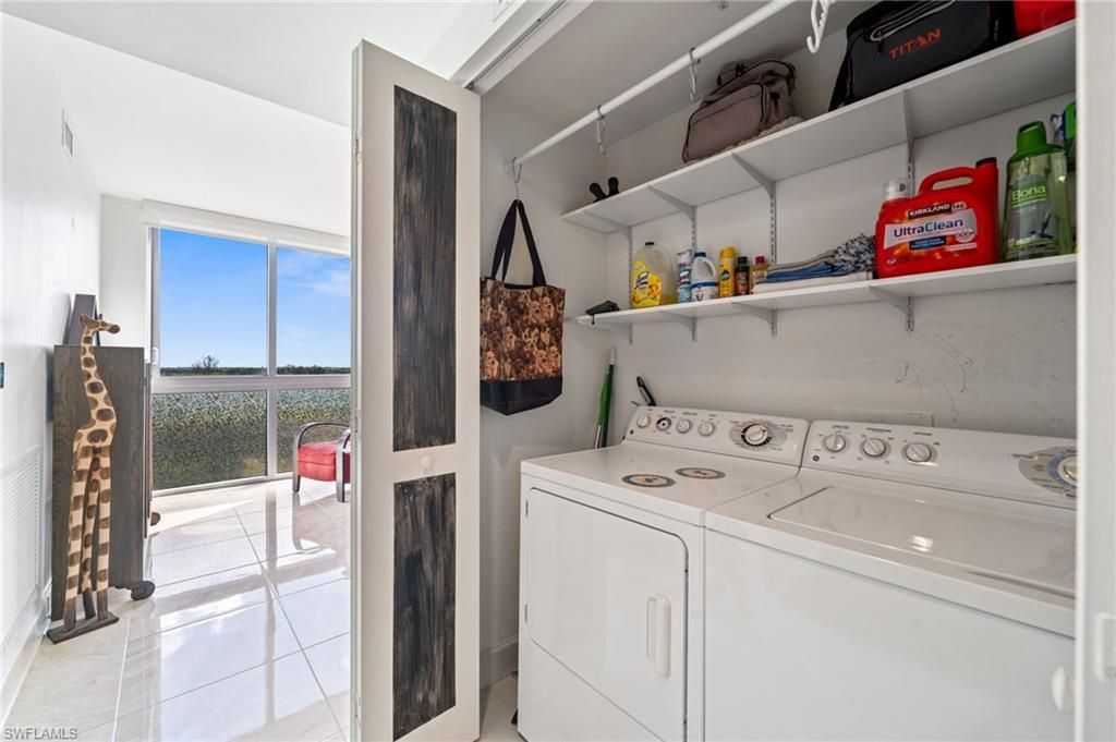 3000 Oasis Grand Blvd, Unit 901, Fort Myers, FL 33916 Photo