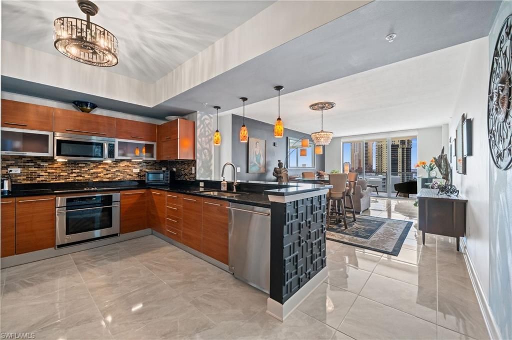 3000 Oasis Grand Blvd, Unit 901, Fort Myers, FL 33916 Photo