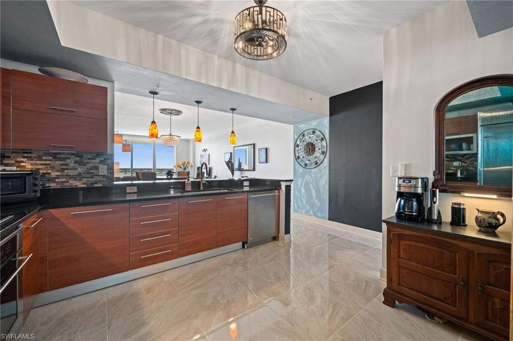 3000 Oasis Grand Blvd, Unit 901, Fort Myers, FL 33916 Photo