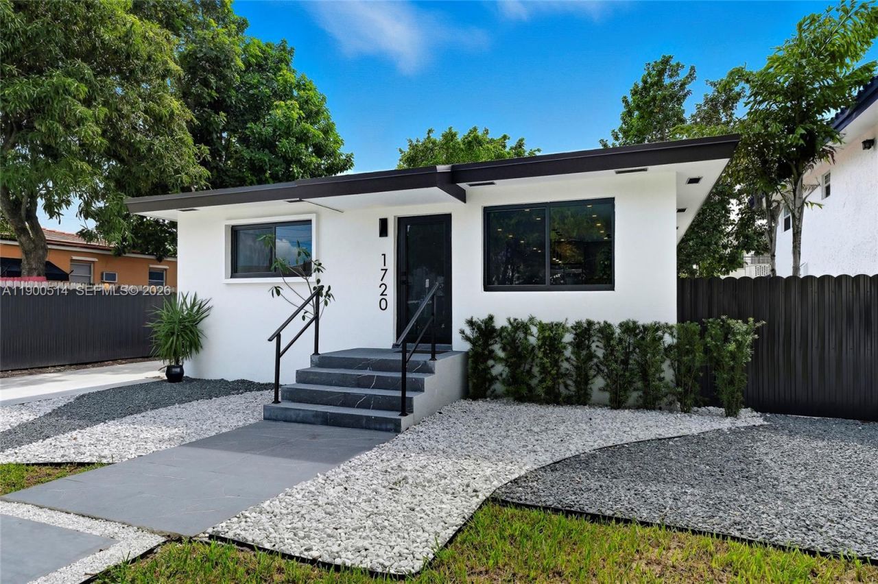 1720 SW 12th St, Miami, FL 33135 Photo