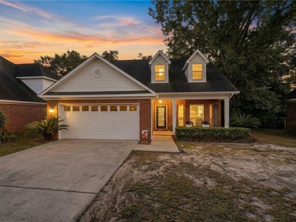 6409 Cherry Ridge Court E, Mobile, AL 36695