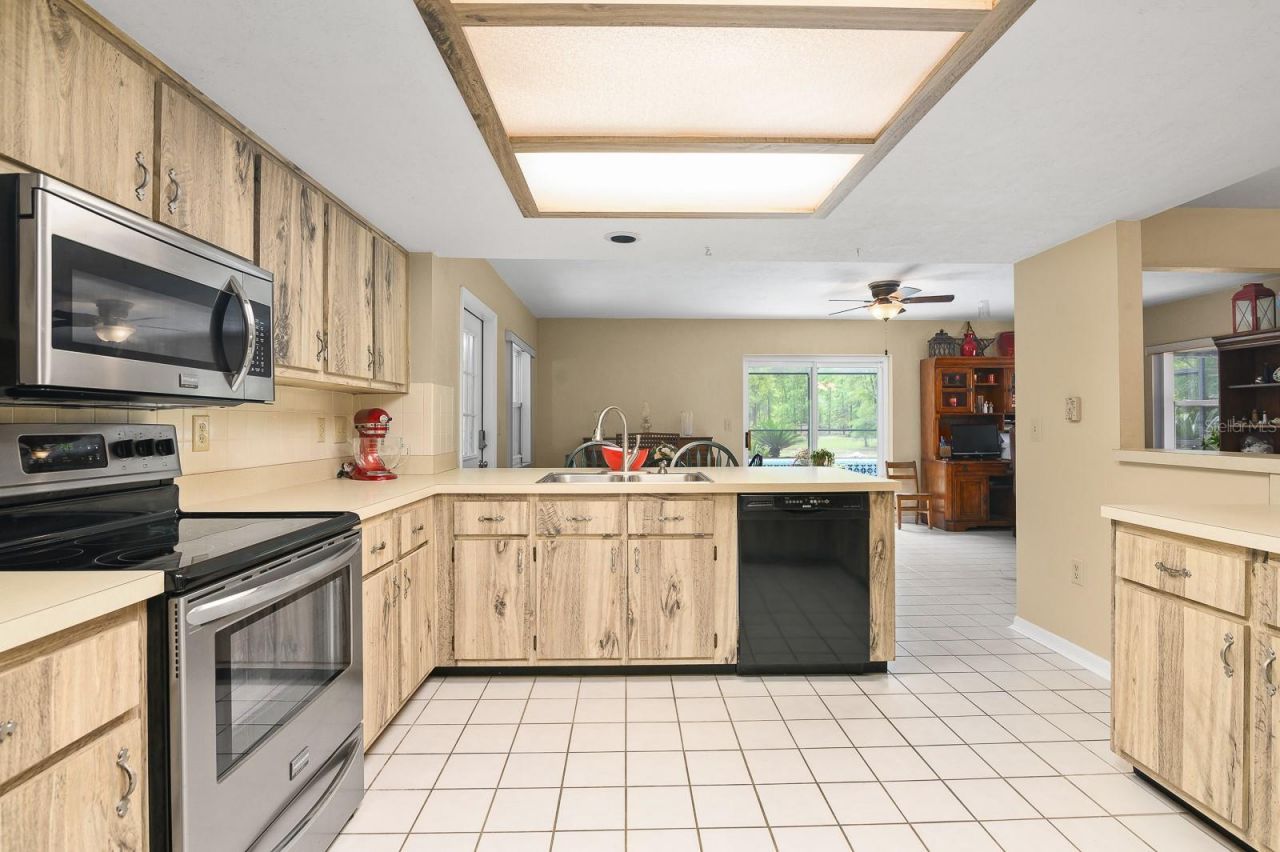 23719 NW 142nd Avenue, High Springs, FL 32643 Photo