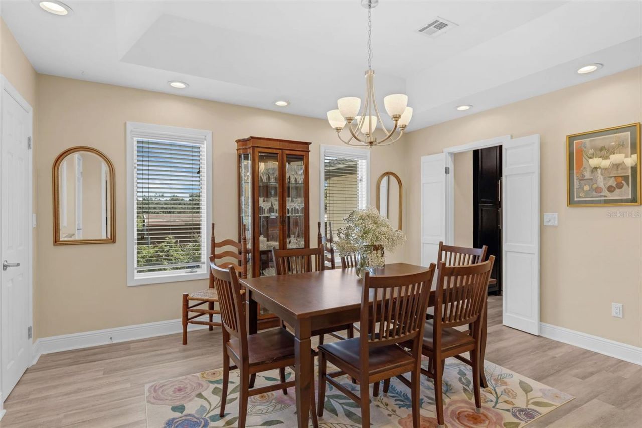 6846 Lake View Drive, Yalaha, FL 34797 Photo