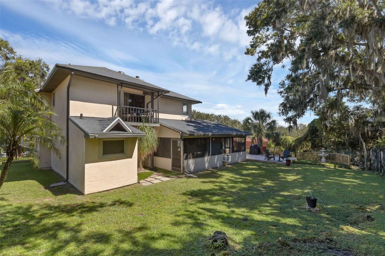 6846 Lake View Drive, Yalaha, FL 34797 Photo