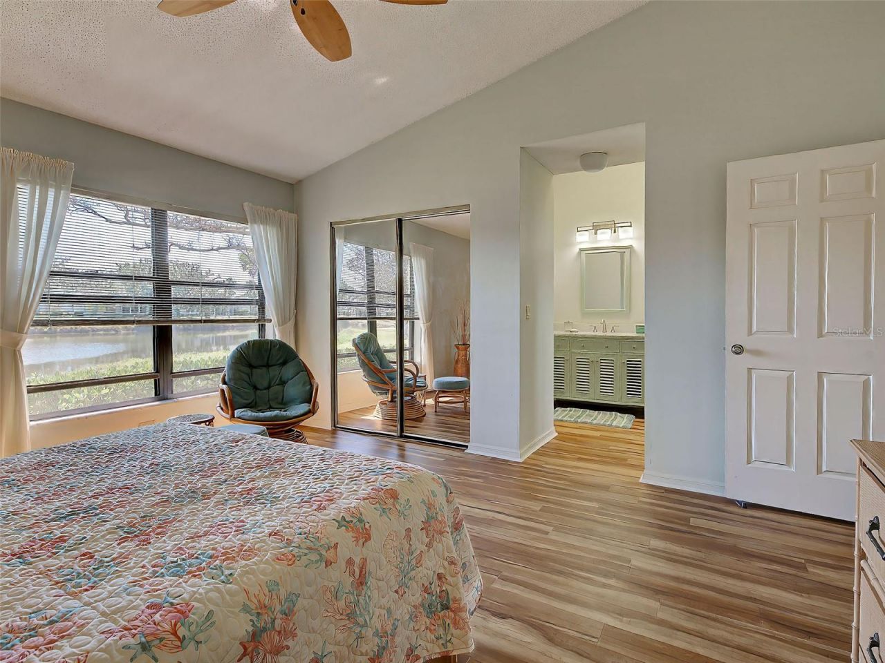 220 Southampton Drive, Unit 325, Venice, FL 34293 Photo