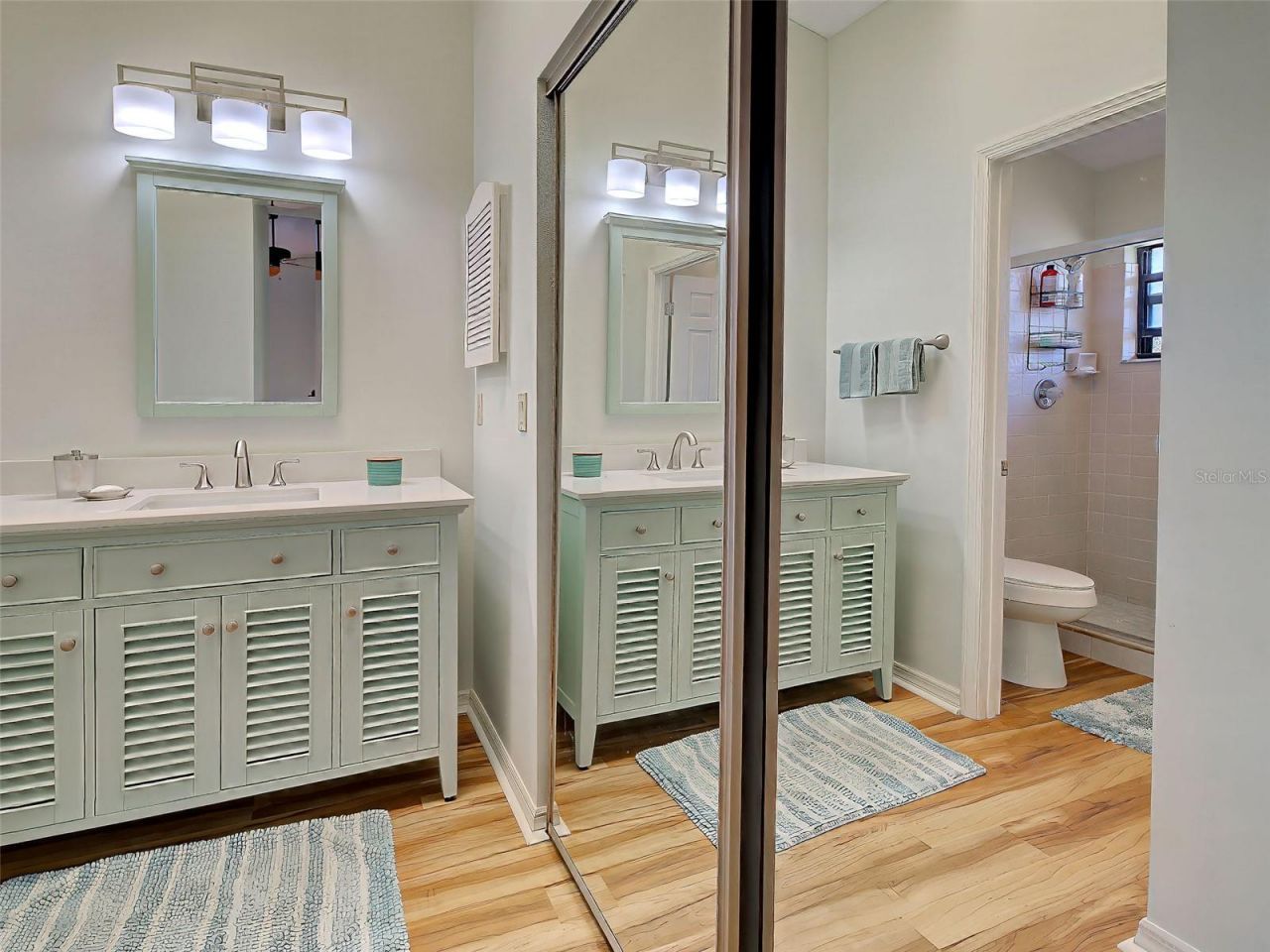 220 Southampton Drive, Unit 325, Venice, FL 34293 Photo