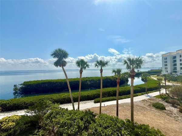 2110 HARBOURSIDE DRIVE, Unit 526, LONGBOAT KEY, FL 34228