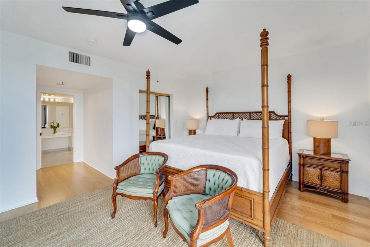 2110 Harbourside Drive, Unit 526, Longboat Key, FL 34228 Photo