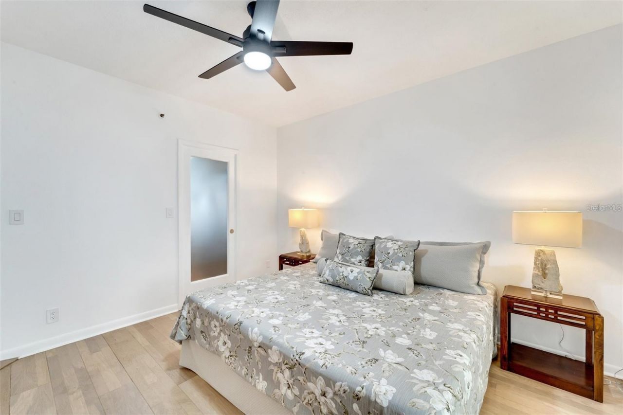 2110 Harbourside Drive, Unit 526, Longboat Key, FL 34228 Photo