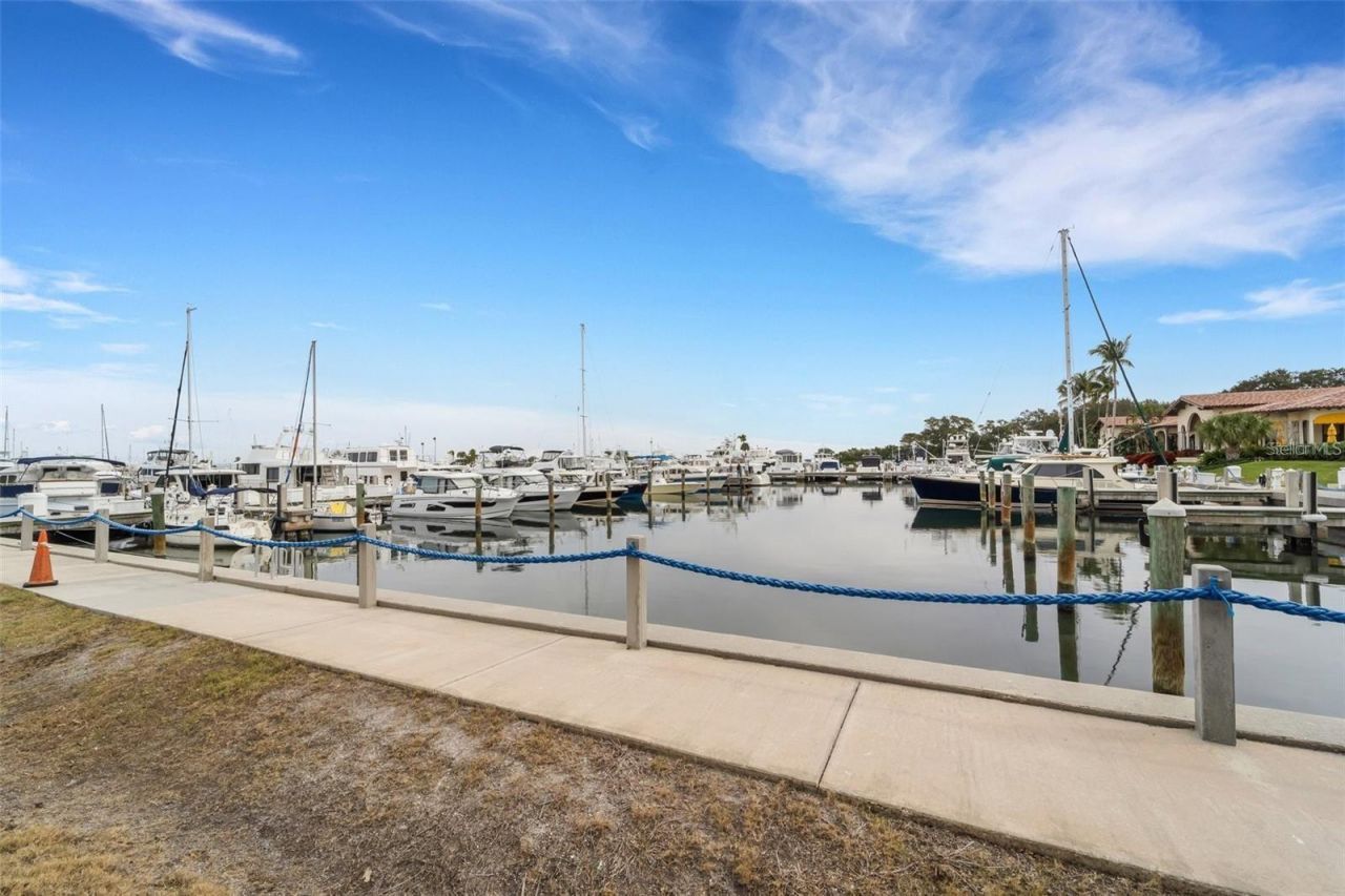 2110 Harbourside Drive, Unit 526, Longboat Key, FL 34228 Photo