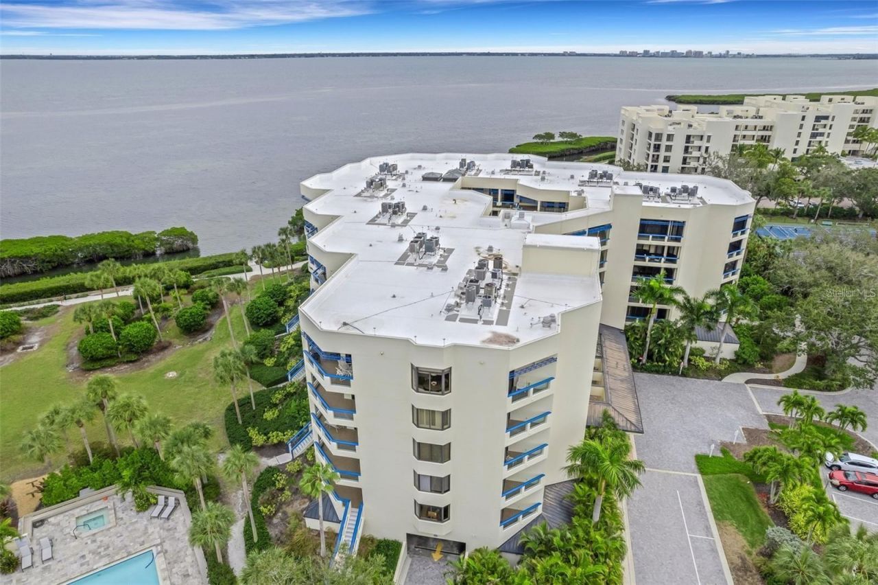 2110 Harbourside Drive, Unit 526, Longboat Key, FL 34228 Photo