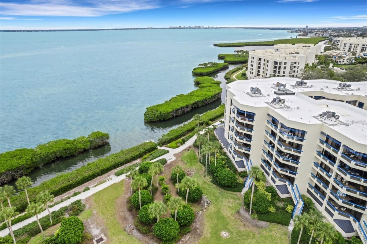 2110 Harbourside Drive, Unit 526, Longboat Key, FL 34228 Photo