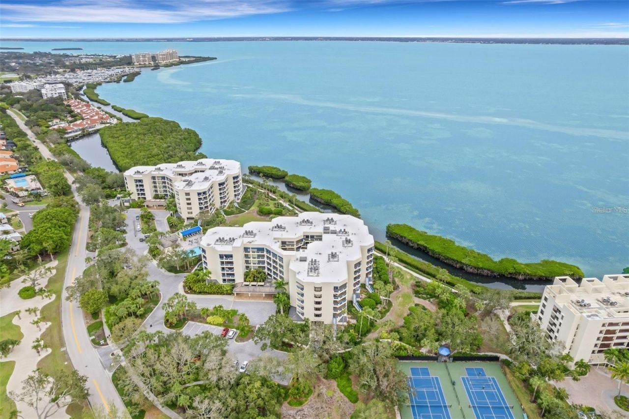 2110 Harbourside Drive, Unit 526, Longboat Key, FL 34228 Photo