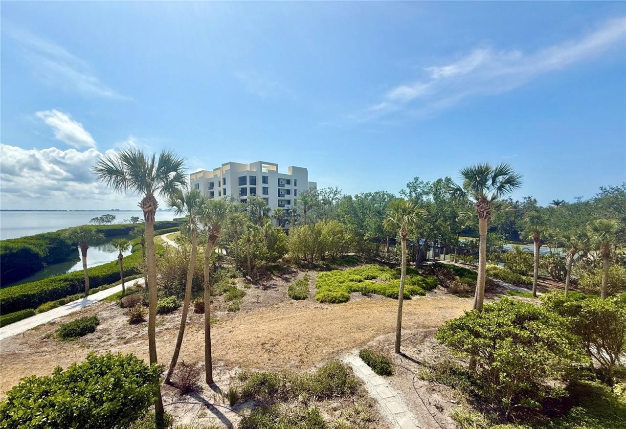 2110 Harbourside Drive, Unit 526, Longboat Key, FL 34228 Photo
