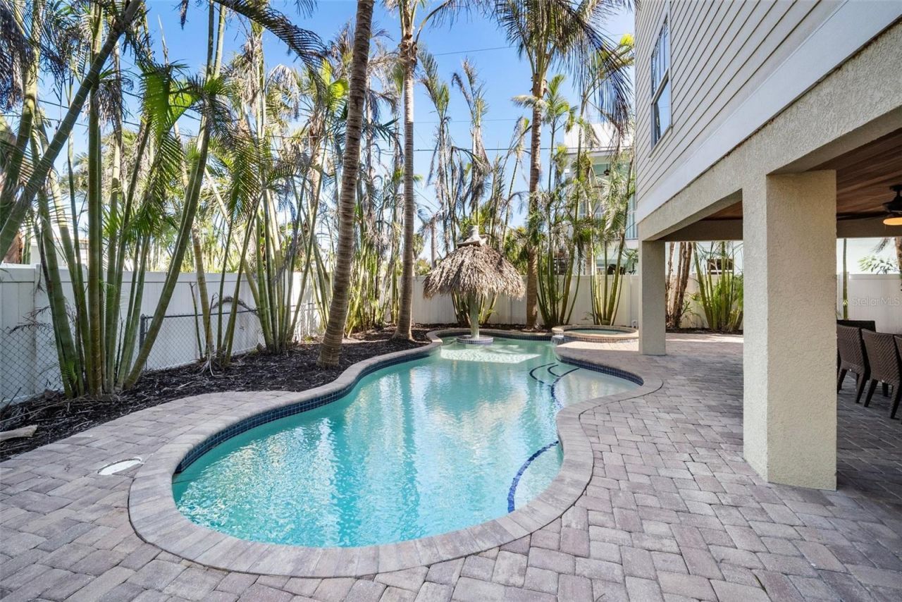 204 66th Street, Holmes Beach, FL 34217 Photo