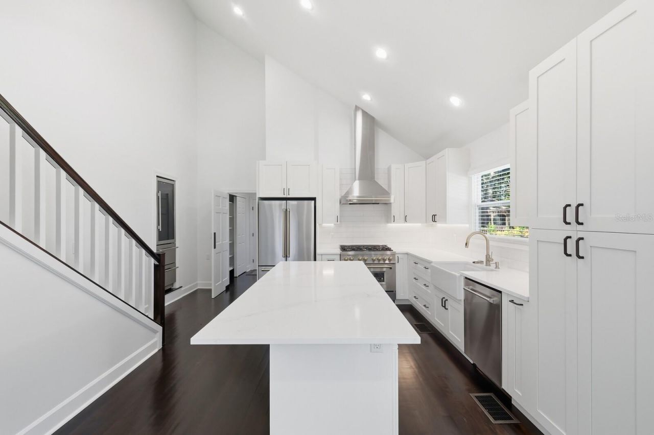 5060 18th Avenue W, Bradenton, FL 34209 Photo