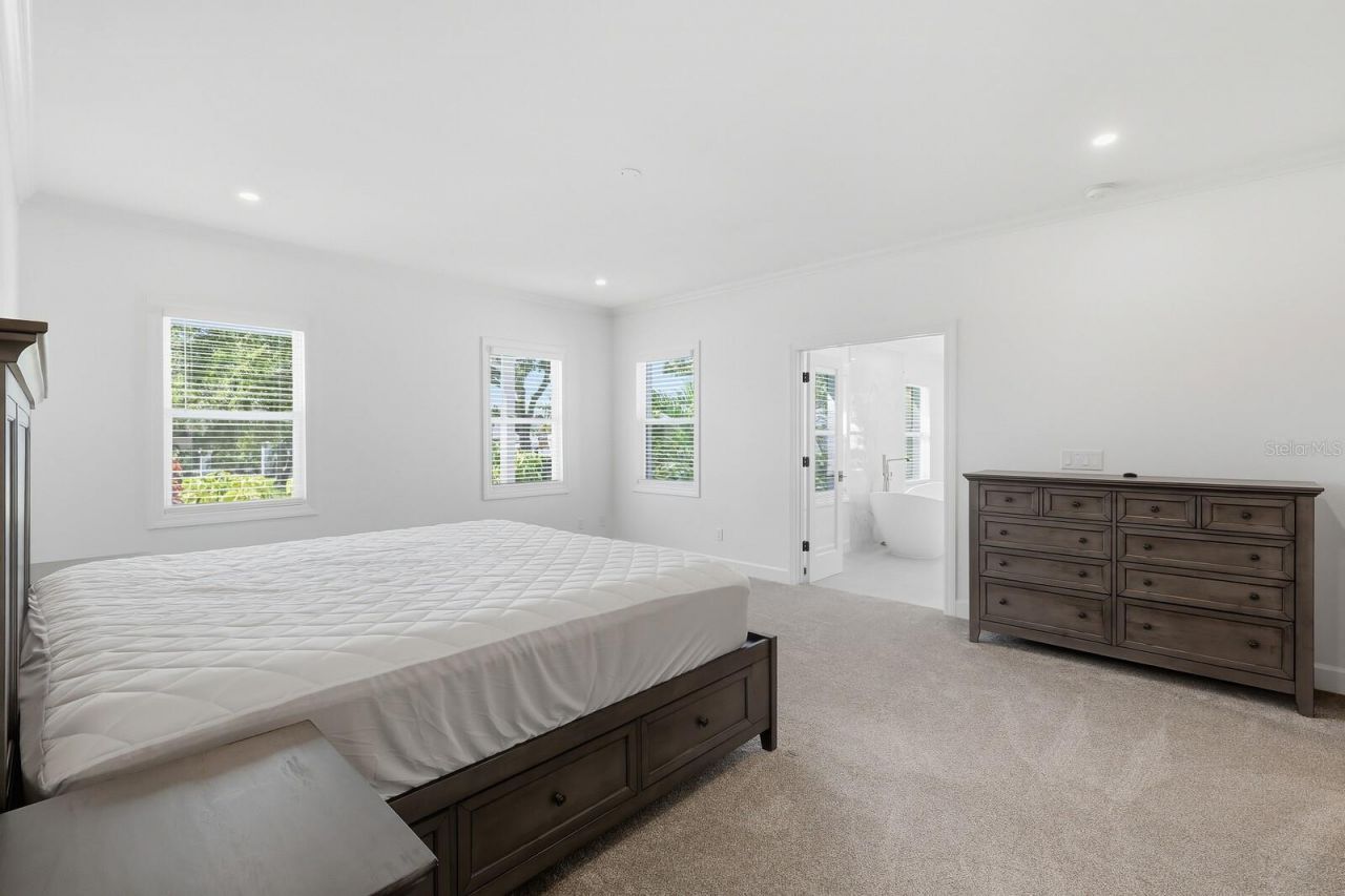 5060 18th Avenue W, Bradenton, FL 34209 Photo