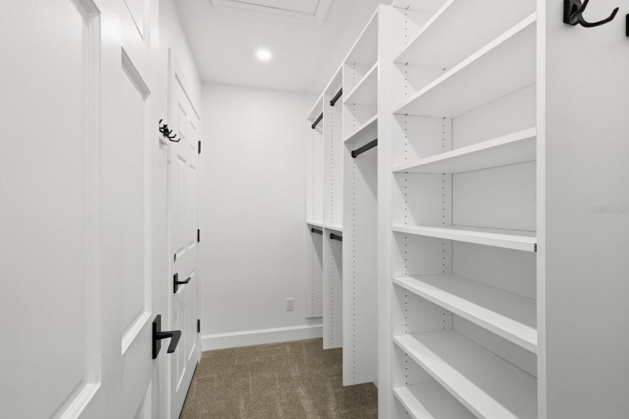 5060 18th Avenue W, Bradenton, FL 34209 Photo