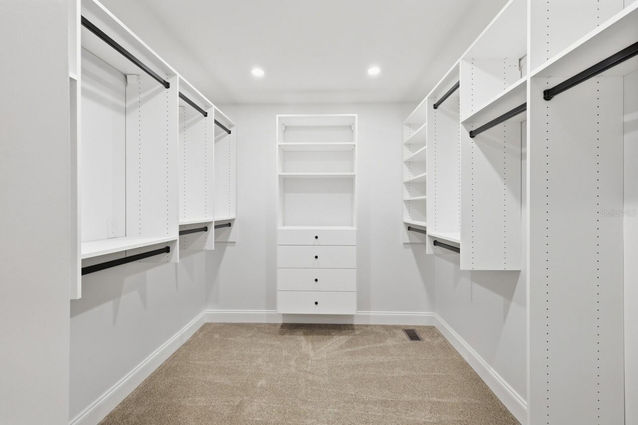 5060 18th Avenue W, Bradenton, FL 34209 Photo