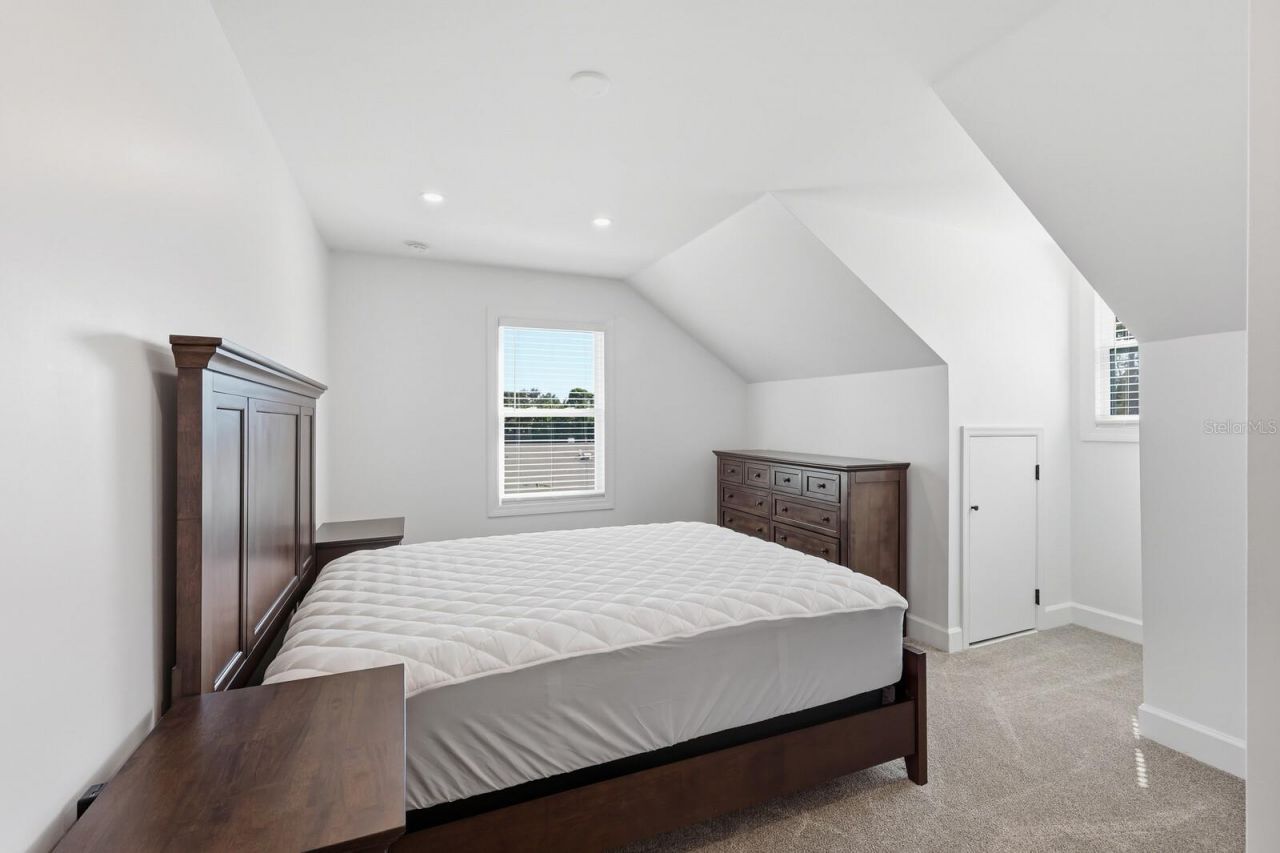 5060 18th Avenue W, Bradenton, FL 34209 Photo