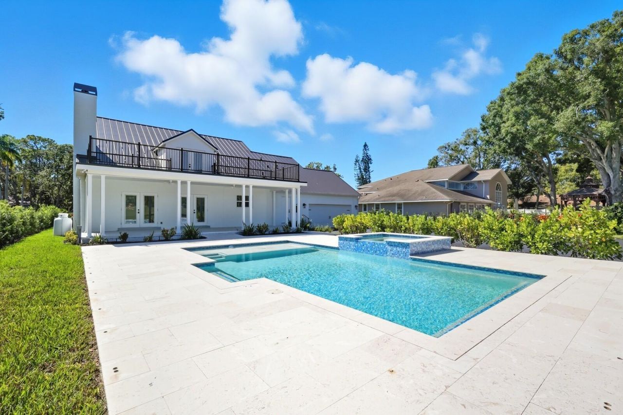 5060 18th Avenue W, Bradenton, FL 34209 Photo