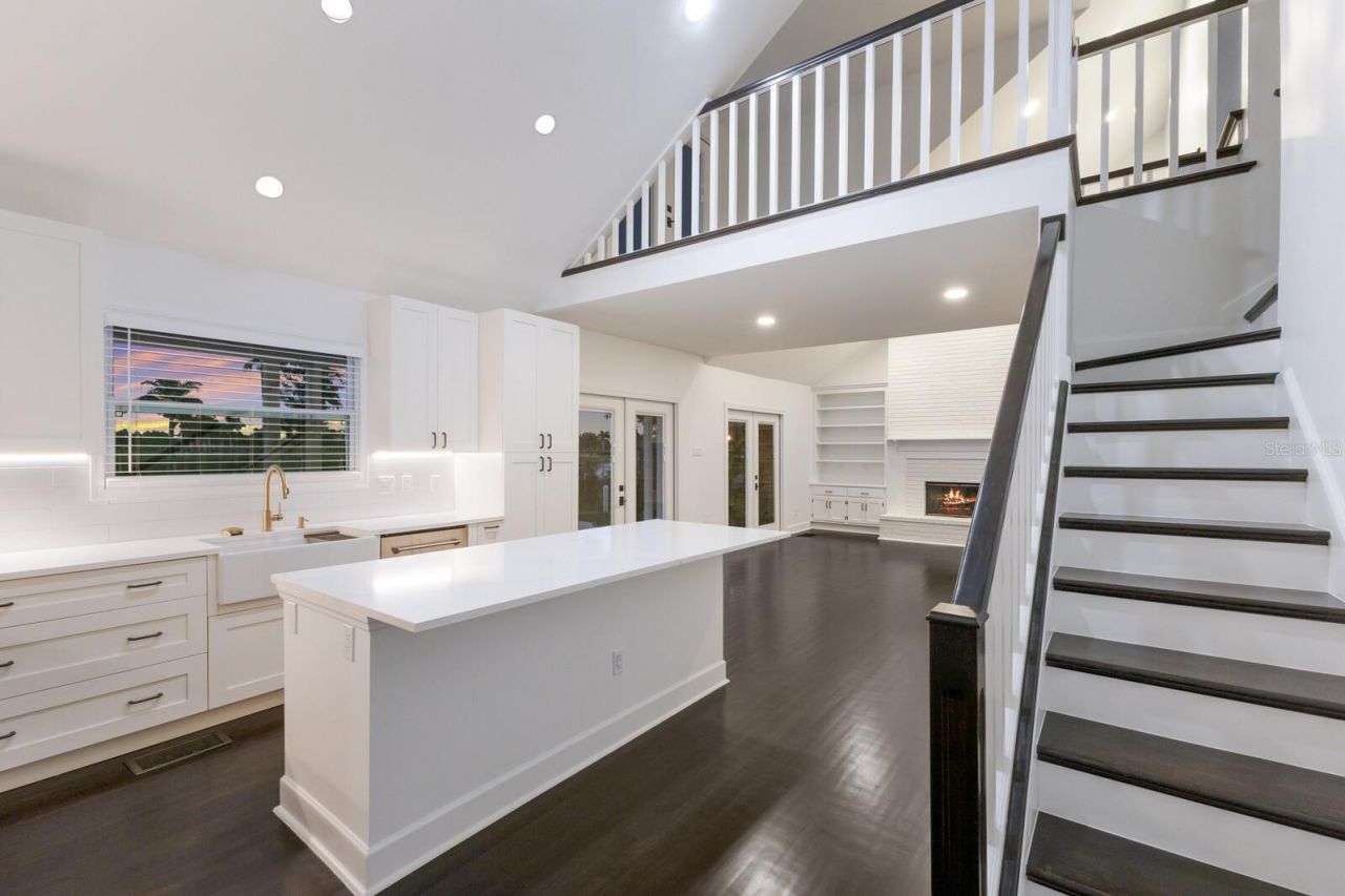 5060 18th Avenue W, Bradenton, FL 34209 Photo