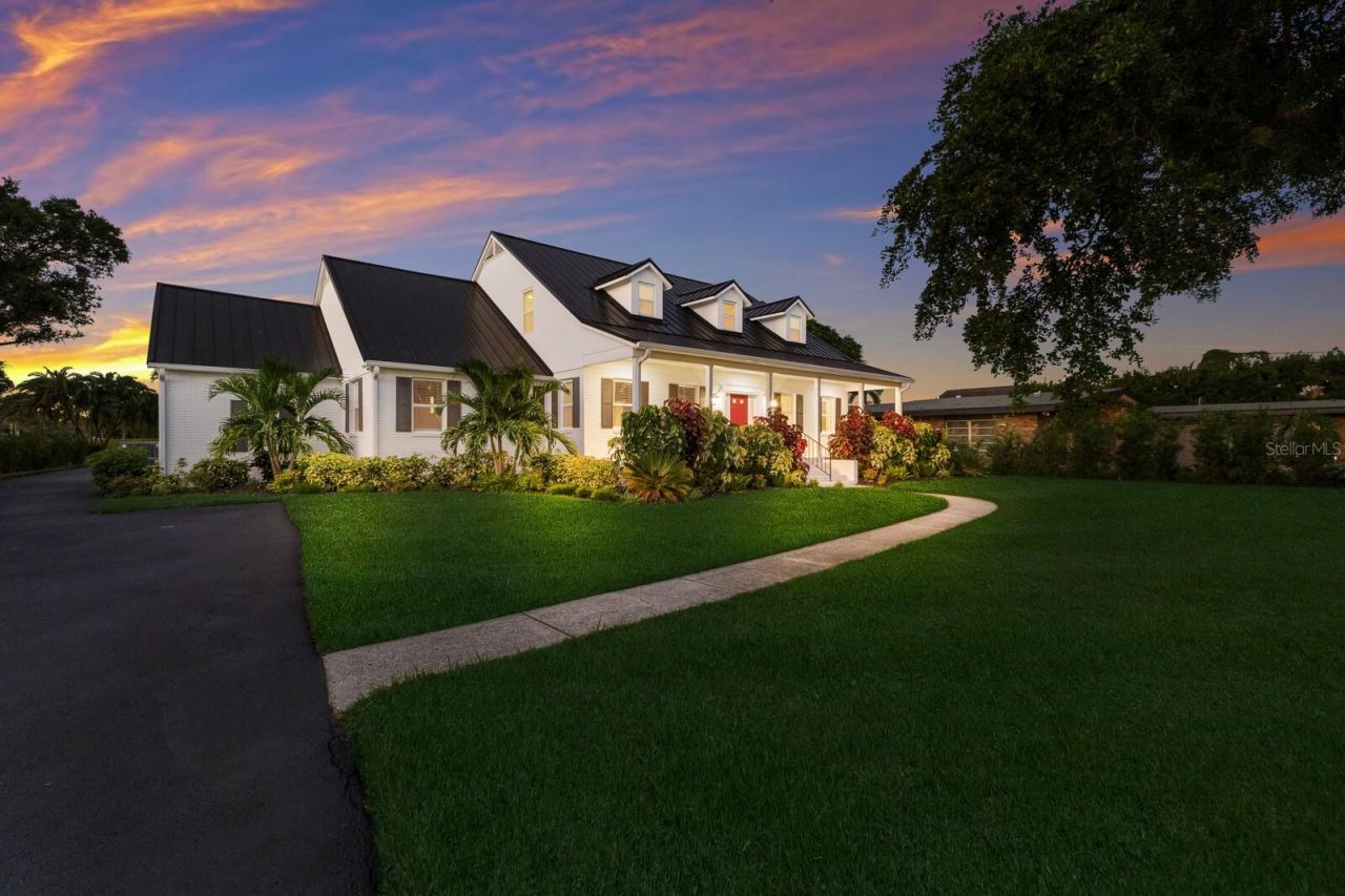 5060 18th Avenue W, Bradenton, FL 34209 Photo